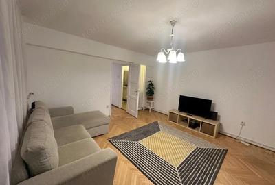 Apartament cu 2 camere semidecomandat în Cișmigiu