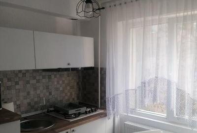 Garsonieră decomandată în Brâncoveanu