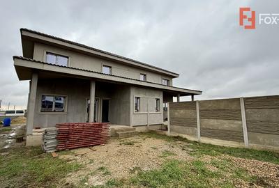 Duplex cu 4 camere cu Teren 230 Mp în Moșnița Nouă - 2