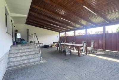 Casă cu 7 camere cu Teren 250 Mp în Rădăuți - 12