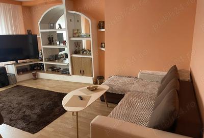 Apartament cu 4 camere decomandat în Central - 3