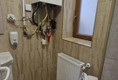 Spațiu comercial, de 25 mp, în Central