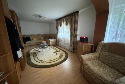 Casa 4 camere, anexe, recent renovata, foisor, teren 781mp, Izvoru, DB - 16