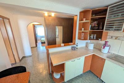 Apartament 3 camere, central, Otopeni - 5