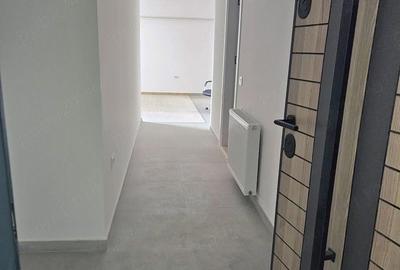 Apartament cu 3 camere decomandat în Energia - 9