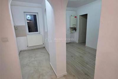 Apartament cu 3 camere semidecomandat în Micro 9 - 8