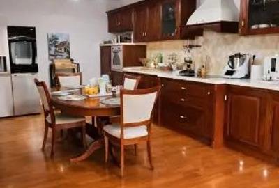 Casă cu 6 camere cu Teren 718 Mp în Central - 6