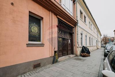 Apartament de vanzare - Ultracentral, Cluj - 1