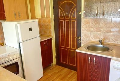 Apartament cu 2 camere semidecomandat în Intim