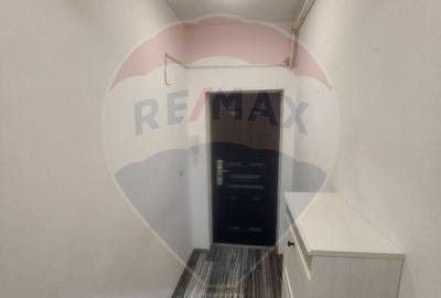 Apartament cu 2 camere semidecomandat în Chiajna