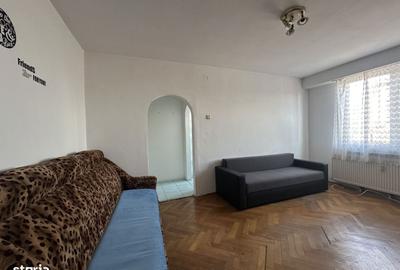 Apartament cu 2 camere semidecomandat în Ultracentral