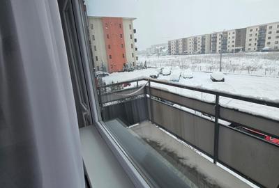 Apartament cu 2 camere decomandat, mobilat în Tractorul - 10