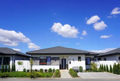 Casă cu 4 camere cu Teren 400 Mp în Tamași - 3