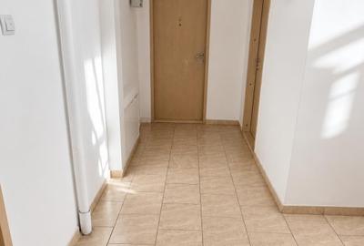 Apartament cu 3 camere semidecomandat în Florești - 7