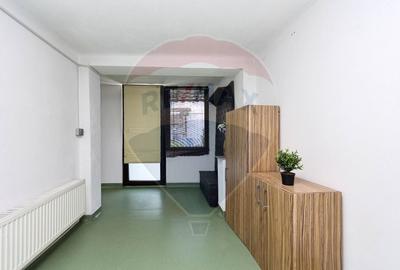 Casa si curte generoasa in Sacele! - 12