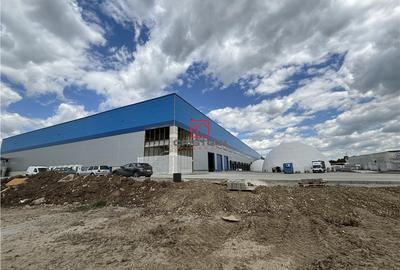 Spațiu comercial, de 5,000 mp, în Central - 1