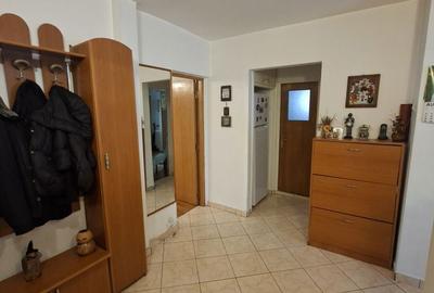 Apartament cu 4 camere decomandat în Aviației - 16