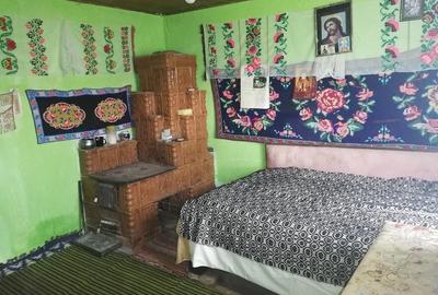 Casă cu 3 camere cu Teren 3300 Mp în Săbiești - 1