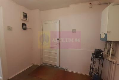 Casa în Ultracentralul Bucureștiului la preț mic (casă mică) - 5