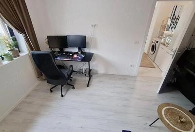 Apartament cu 3 camere decomandat în Central - 1