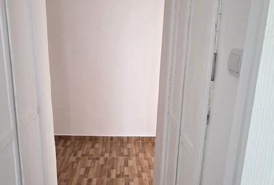 Apartament cu 2 camere semidecomandat în Crâng - 1