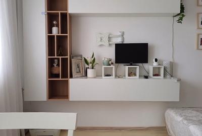 Închiriez Apartament 2 camere - 4