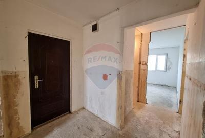 Apartament (De renovat) cu 3 camere de vanzare in zona Exterior Vest - 3