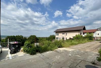 Teren Construcții intravilan de 1433 mp, în Central - 3