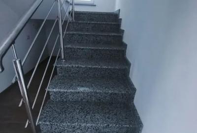 Casă cu 5 camere cu Teren 500 Mp în Rădăuți - 8