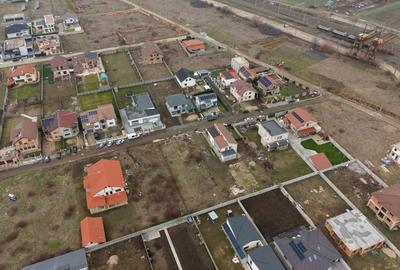 Teren intravilan de 925 mp în Vladimirescu - 14