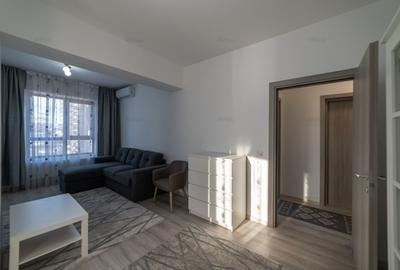 Apartament cu 2 camere decomandat, mobilat în Nicolina