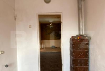 Casă cu 4 camere cu Canalizare în Central - 27