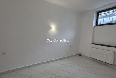 Casă cu 27 camere cu Teren 473 Mp în Sala Palatului - 12