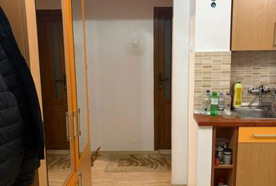Apartament cu 2 camere decomandat în Hipodrom 4 - 4