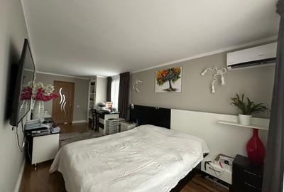 Casa zona buna S+P+1+M. 5 cam. Util 215. Teren 177mp - 23