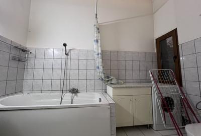Apartament cu 2 camere, decomandat, 80mp, etaj 1- Complex Studentesc - 7