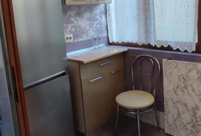 Garsonieră decomandată în 1 Mai - 3