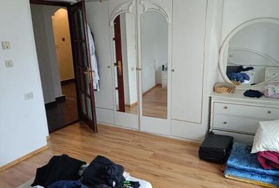 Apartament cu 3 camere decomandat în Ștefan cel Mare - 11