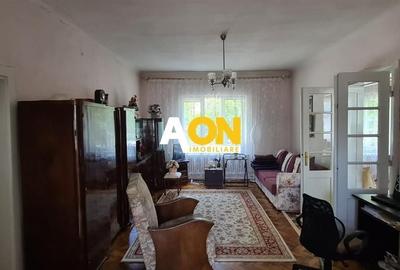 Duplex cu 4 camere cu Canalizare în Central - 3