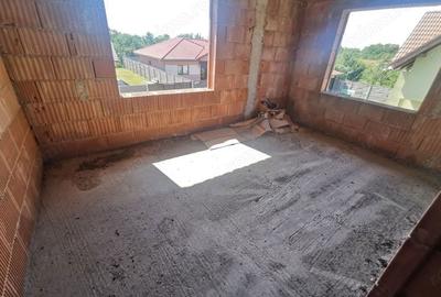 Casă în Sânmihaiu Român - 2