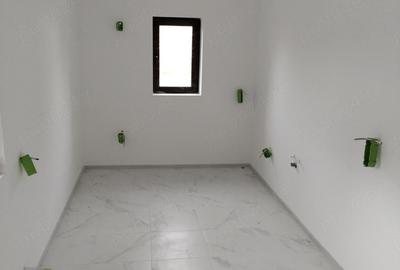 Casă cu Teren 1500 Mp în Turnu - 5