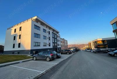 Apartament cu 2 camere decomandat în Central - 2