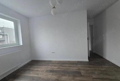 Apartament cu 3 camere decomandat în Seaca - 5