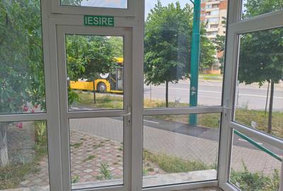 Spațiu comercial, de 55 mp, în Central - 2