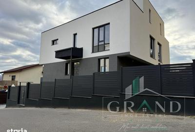 Casă cu 4 camere cu Teren 600 Mp în Florești