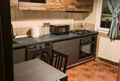 Apartament cu 2 camere decomandat în Drumul Taberei