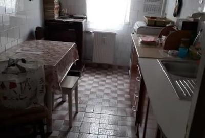 Vanzare apartament 2 camere zona Nord - 3