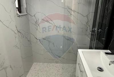 Apartament cu 3 camere decomandat în Sud - 10