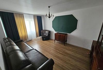 Apartament cu 2 camere decomandat în Central - 1