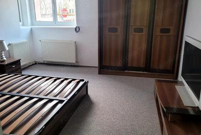 Casă cu 4 camere cu Teren 100 Mp în Centru Civic - 6